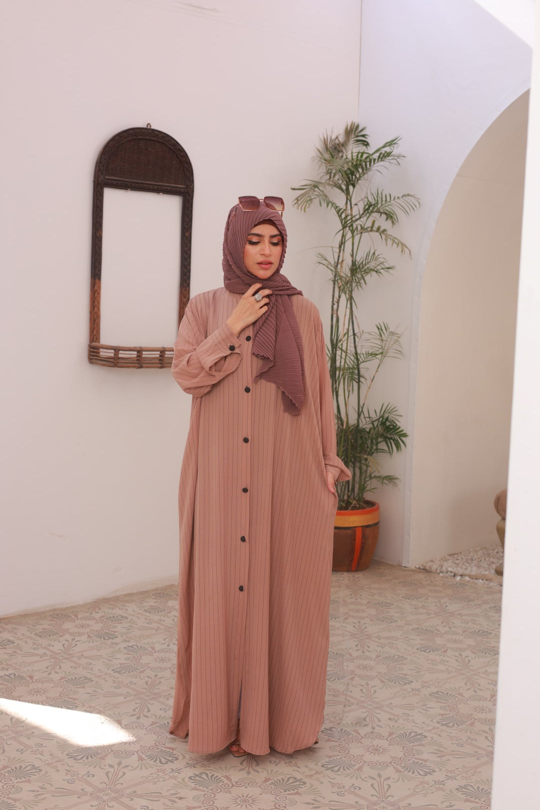 Linear Button Down