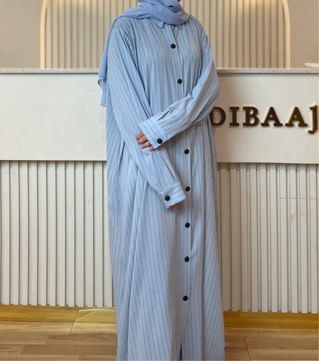 Linear Button Down